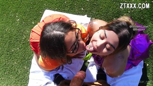 QueenNaya69 and bella in incredible thick threesome