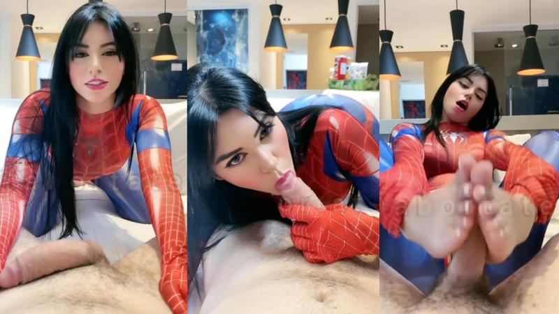 Spider Woman Bianca Alves Sucks And Gives Footjob